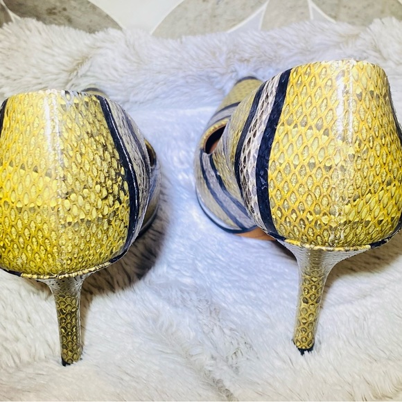 Givenchy Snake Print Stripe Heels - Picture 6 of 9